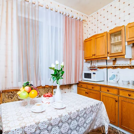 Kvartira Leningradskaya 5 Apartment *