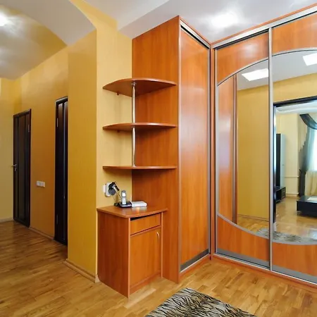 Apartament Kvartira Leningradskaya 5