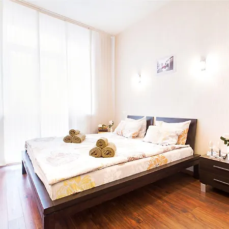 Apartament Kvartira Leningradskaya 5 Mińsk