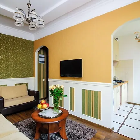 Apartament Kvartira Leningradskaya 5 *