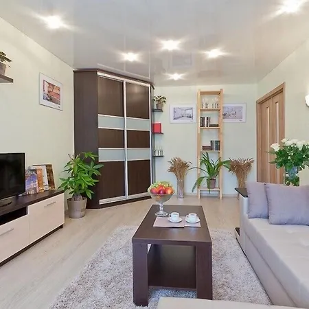 Apartament Kvartira Leningradskaya 5 Mińsk